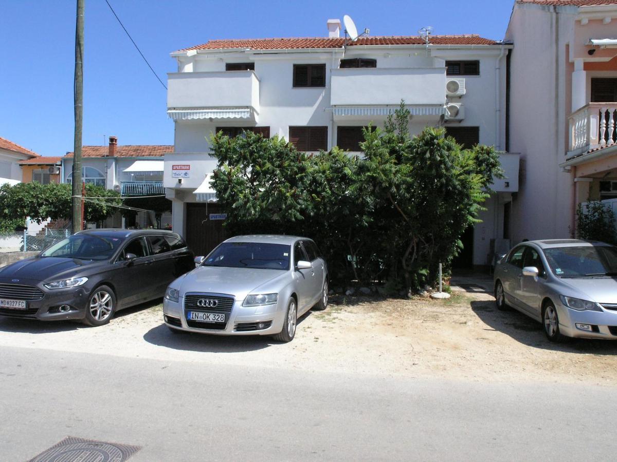 Vala Apartmani Бибине Екстериор снимка